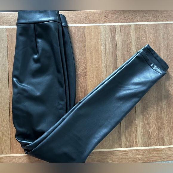 Doyle leggings in black - Picture 6 of 7